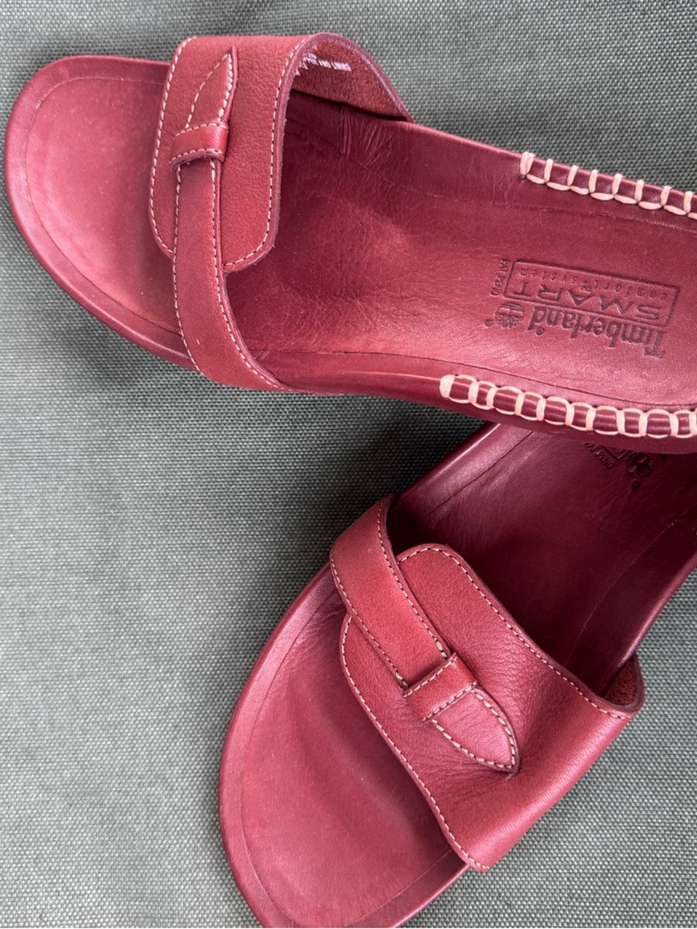 Timberland Women's Burgundy Leather Slide Sandals with Stitched Trim - Picture 8 of 12